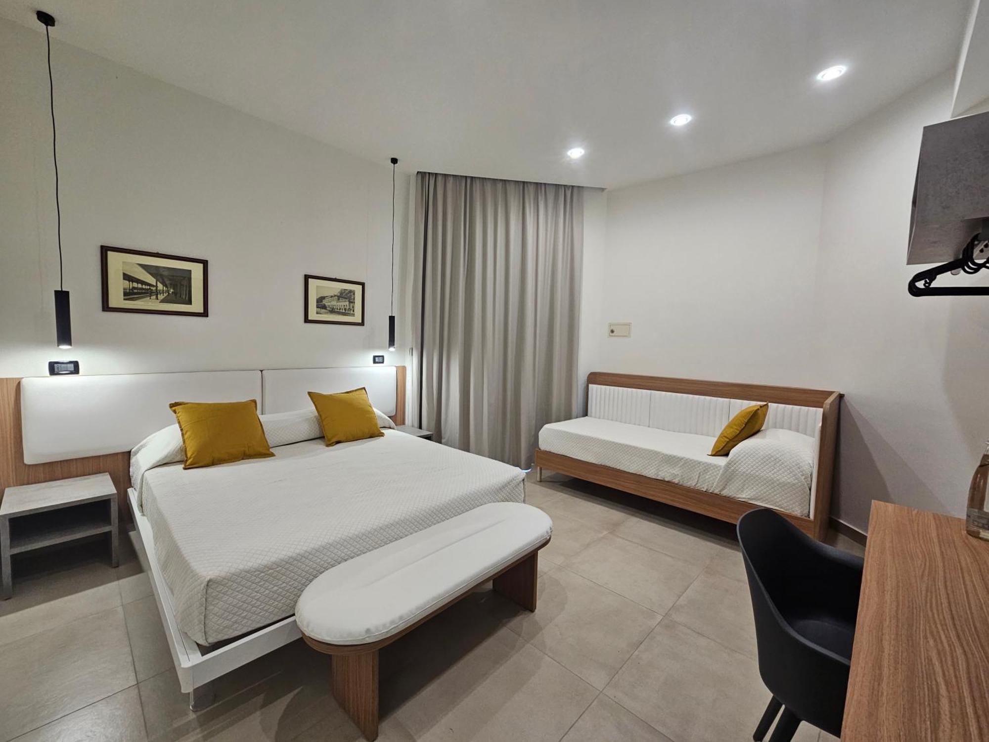 Villa Iris Giardini Naxos Εξωτερικό φωτογραφία