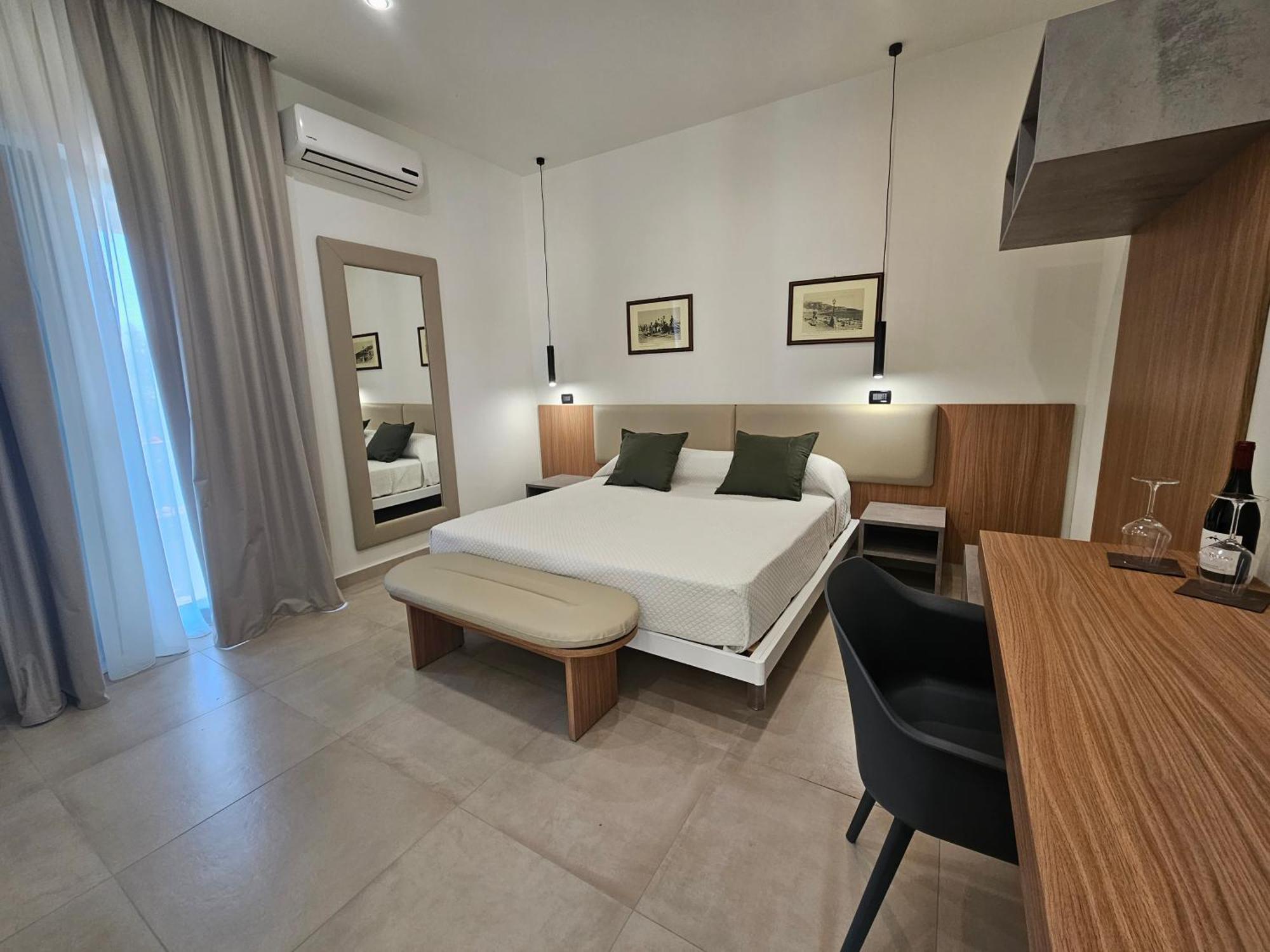 Villa Iris Giardini Naxos Εξωτερικό φωτογραφία