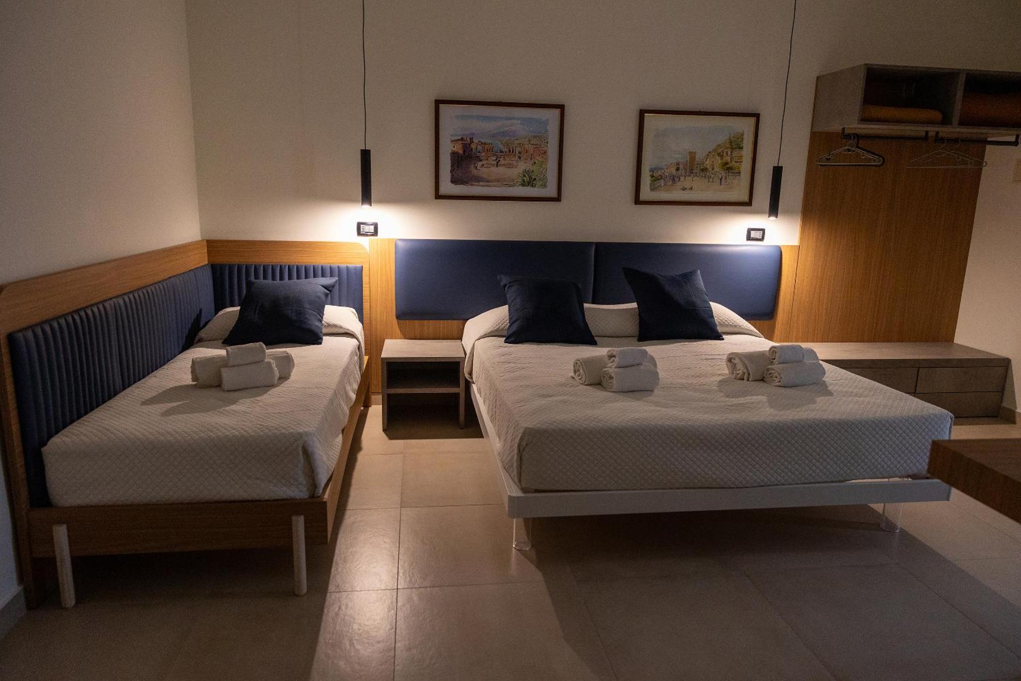 Villa Iris Giardini Naxos Εξωτερικό φωτογραφία