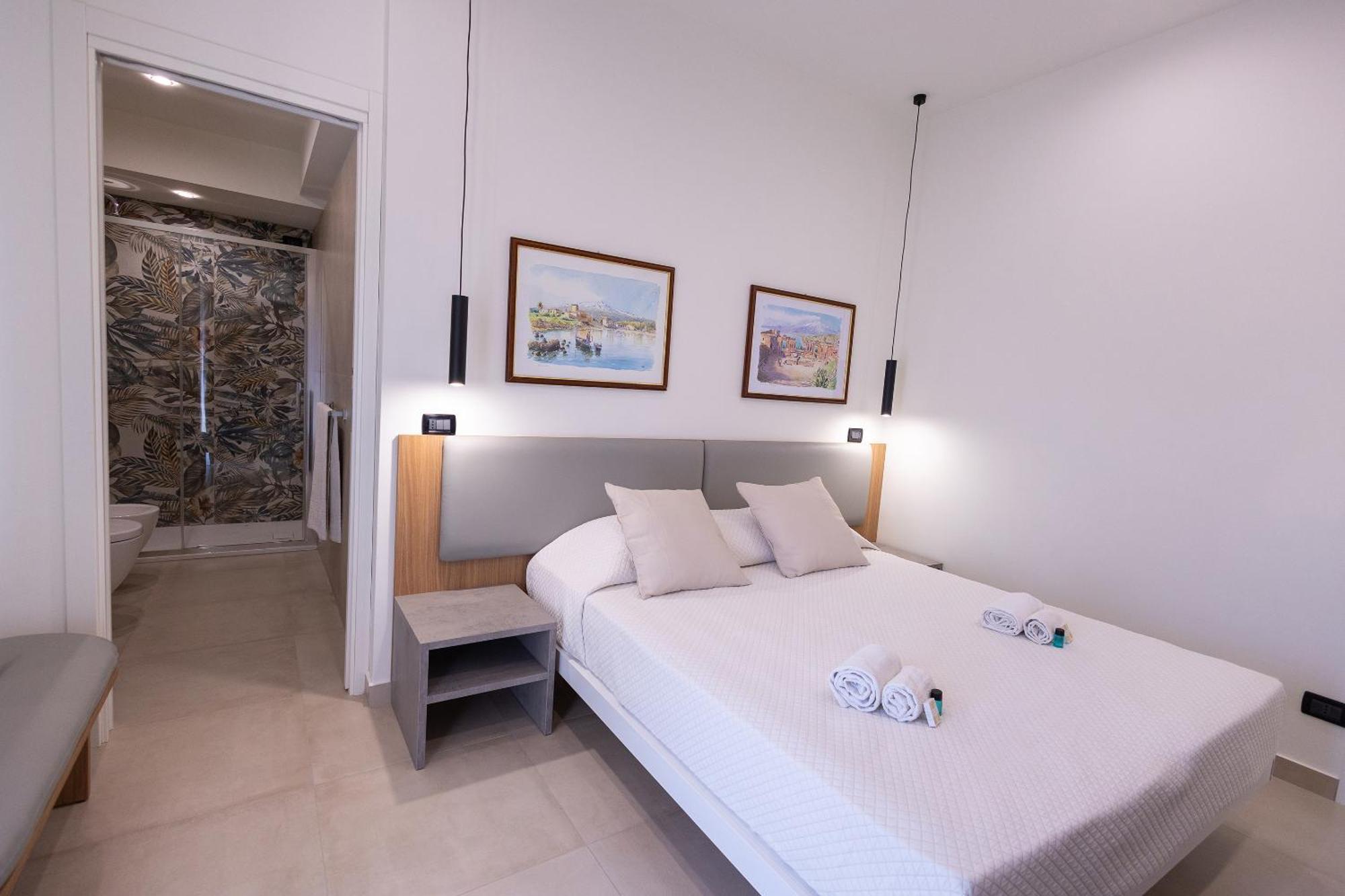 Villa Iris Giardini Naxos Εξωτερικό φωτογραφία