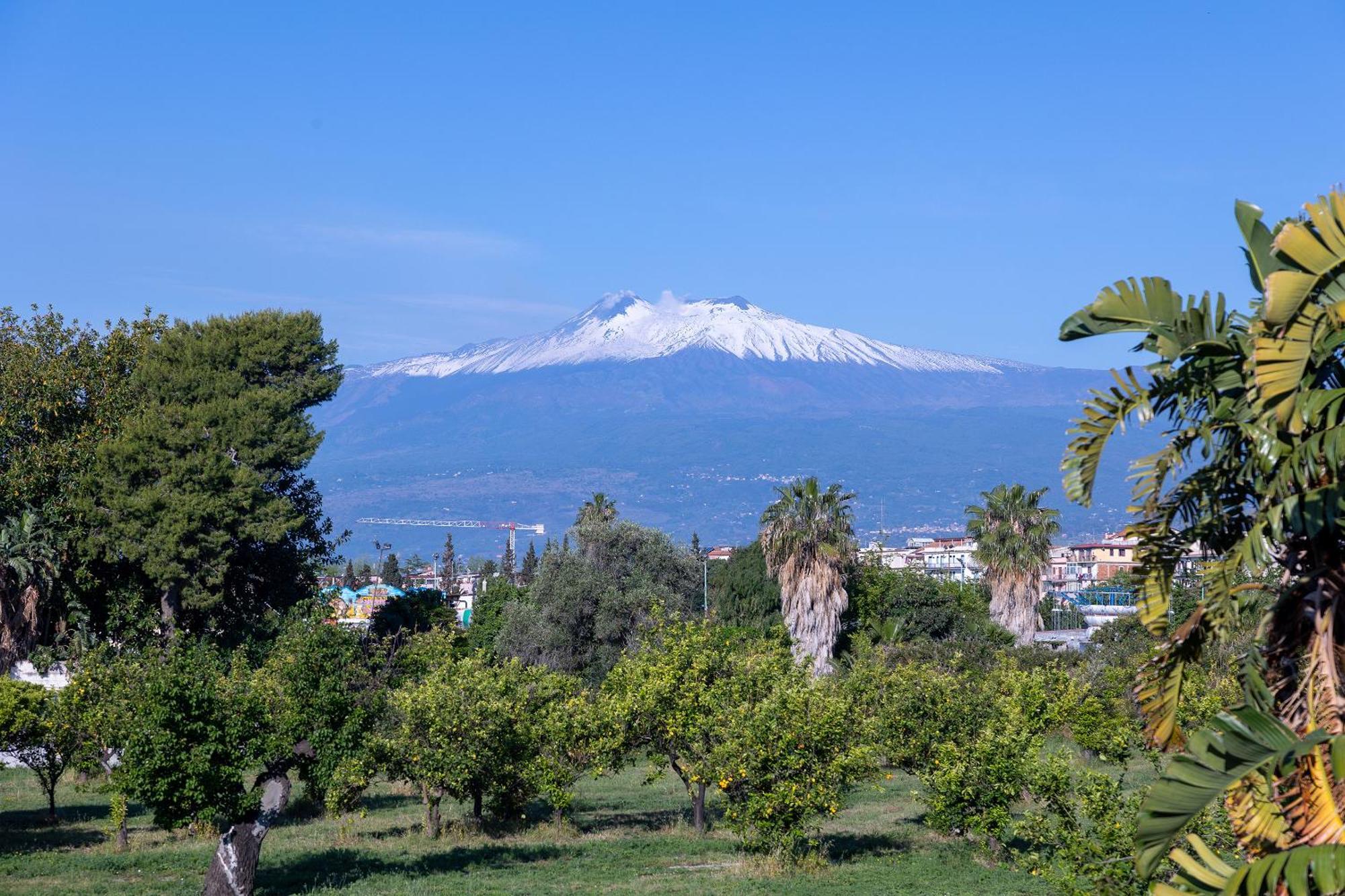 Villa Iris Giardini Naxos Εξωτερικό φωτογραφία